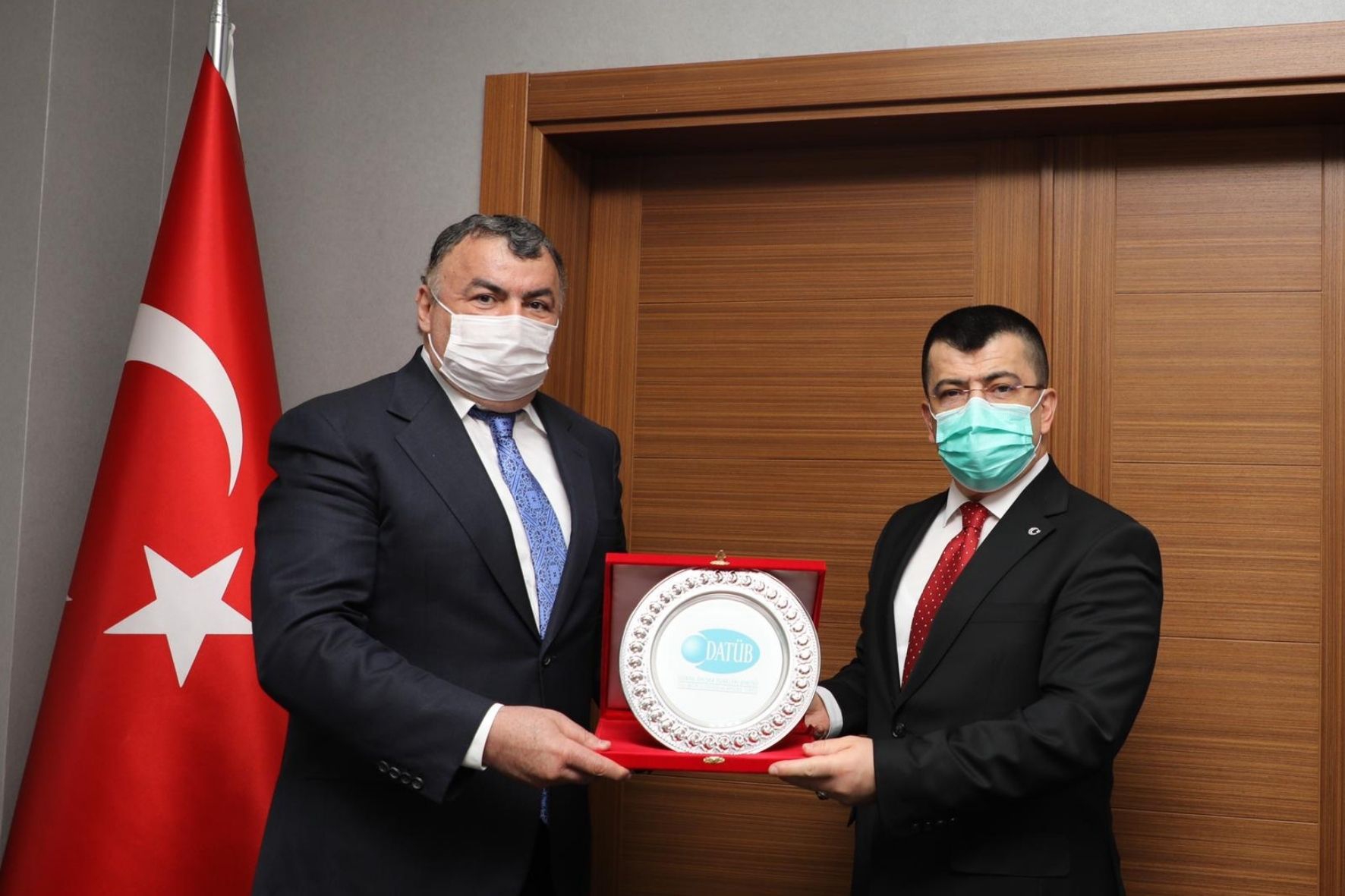 Savaş ünlü