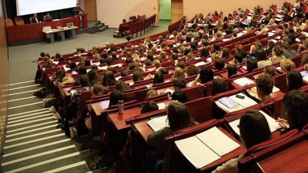 Türkiye’de Üniversiteler İçin Başvurular, Harçlar ve Öğrenci Vizesi Alma Süreci